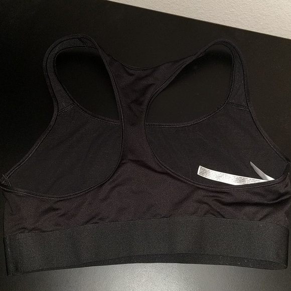 VS sports bra - Picture 2 of 3